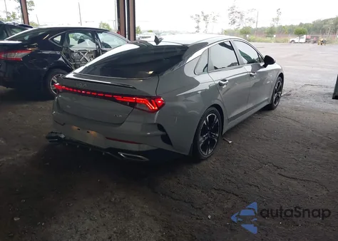 2023 Kia K5 Gt-Line z USA, uszkodzony, nr VIN 5XXG64J21PG174057